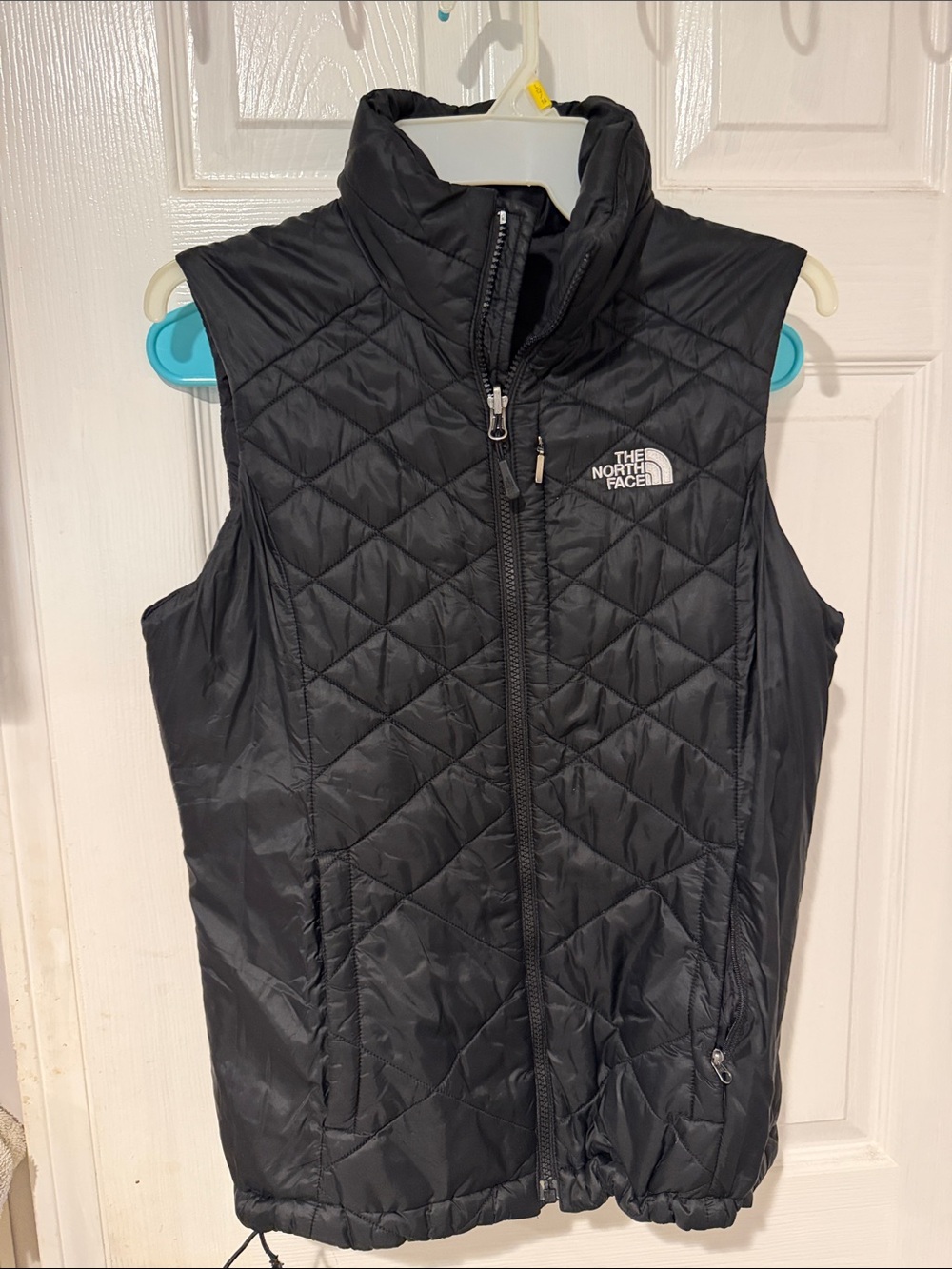 The North Face Black Quilted Insulated Women's Vest